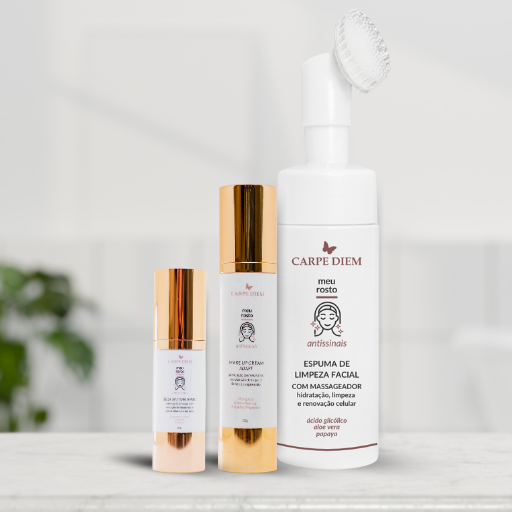 KIT TOQUE DE SUAVIDADE - Espuma de Limpeza Facial com Massageador, Seda Antimelasma e Make Up Cream Adapt