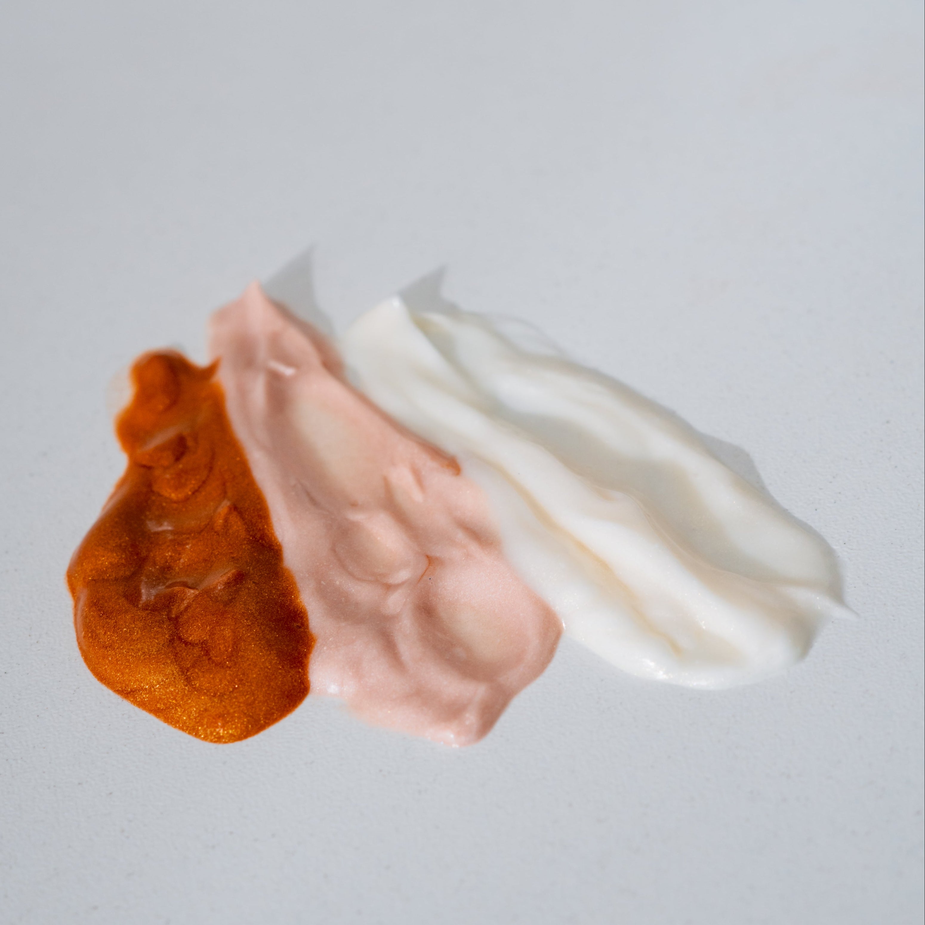 HIDRATANTE GOLDEN GLAM 110g | Hidratação com Efeito Iluminador Dourado Intenso